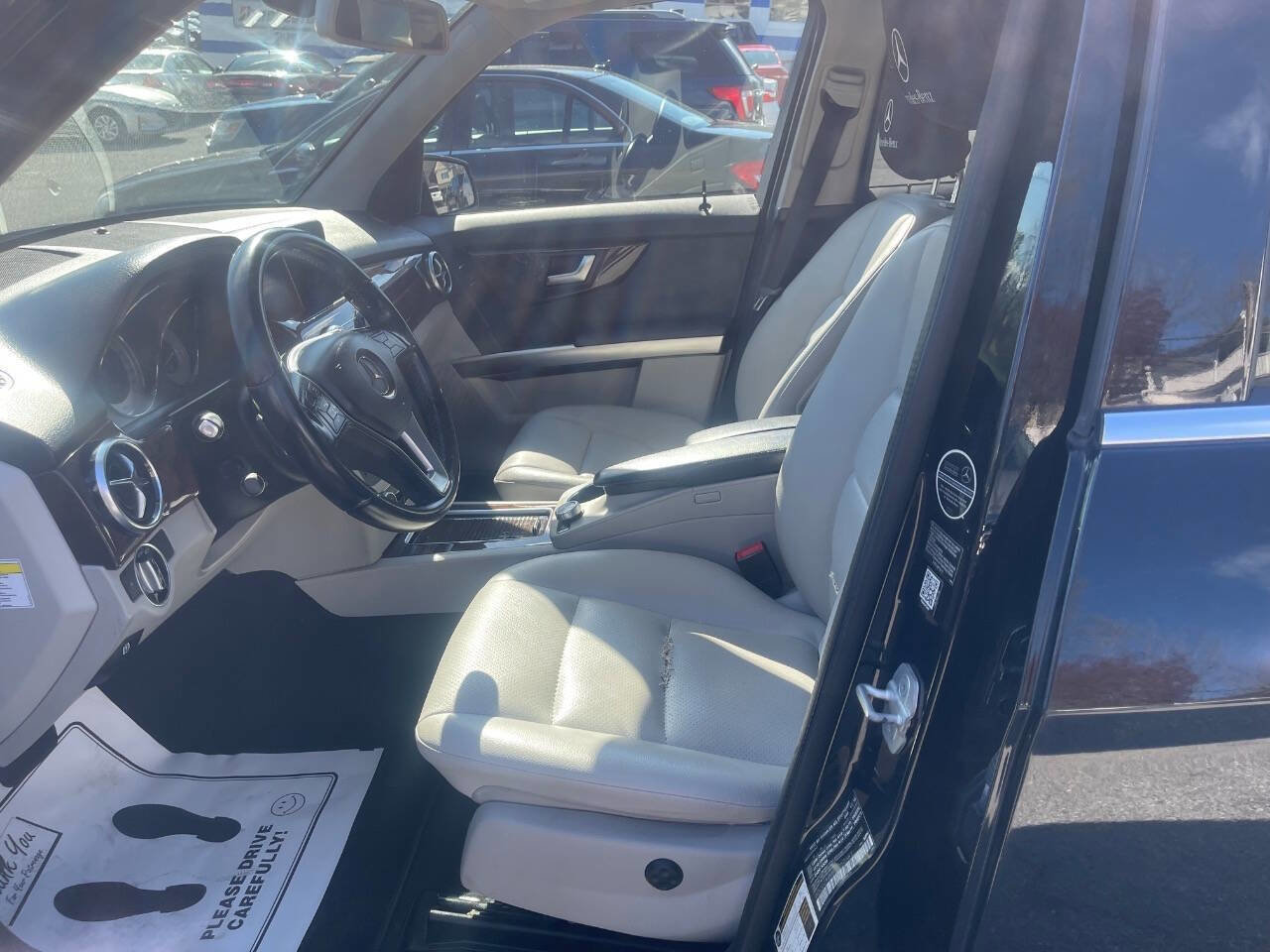 Used 2014 Mercedes-Benz GLK 350 4MATIC image 9