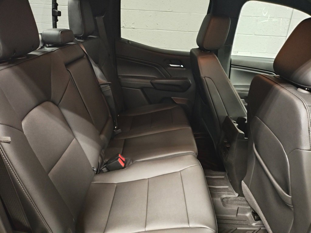 New 2026 GMC Canyon Elevation w/ Convenience Package image 12