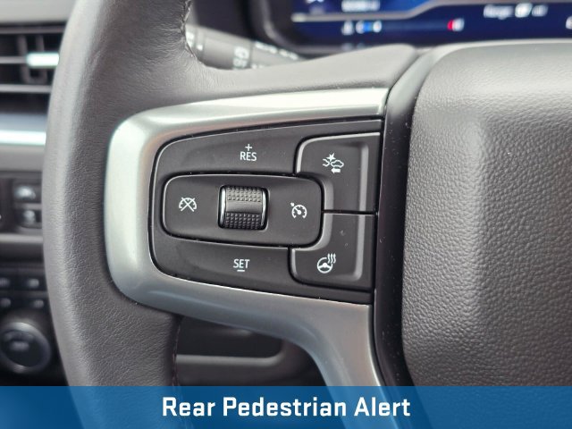 Used 2022 Chevrolet Tahoe Z71 w/ Luxury Package AWD/4WD image 36