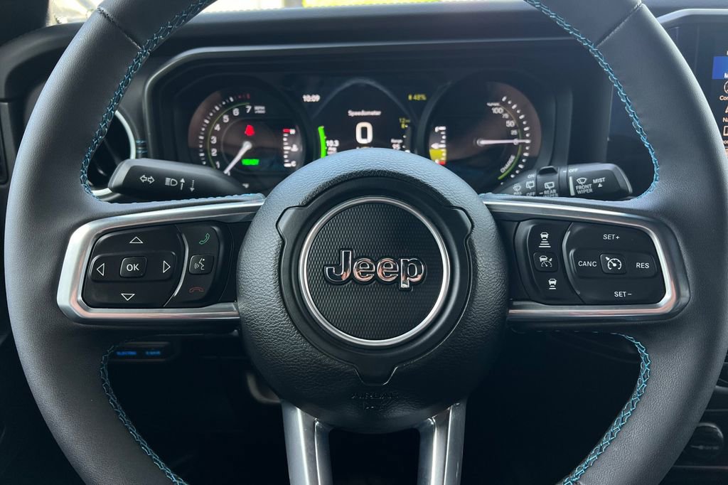 Used 2024 Jeep Wrangler High Altitude image 23