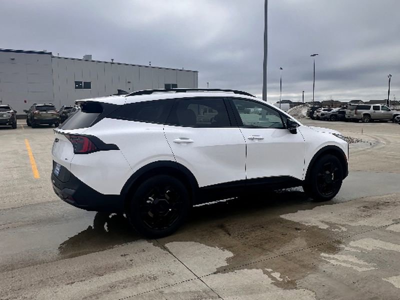 Used 2026 Kia Sportage X-Line w/ X-Line Premium Package image 5