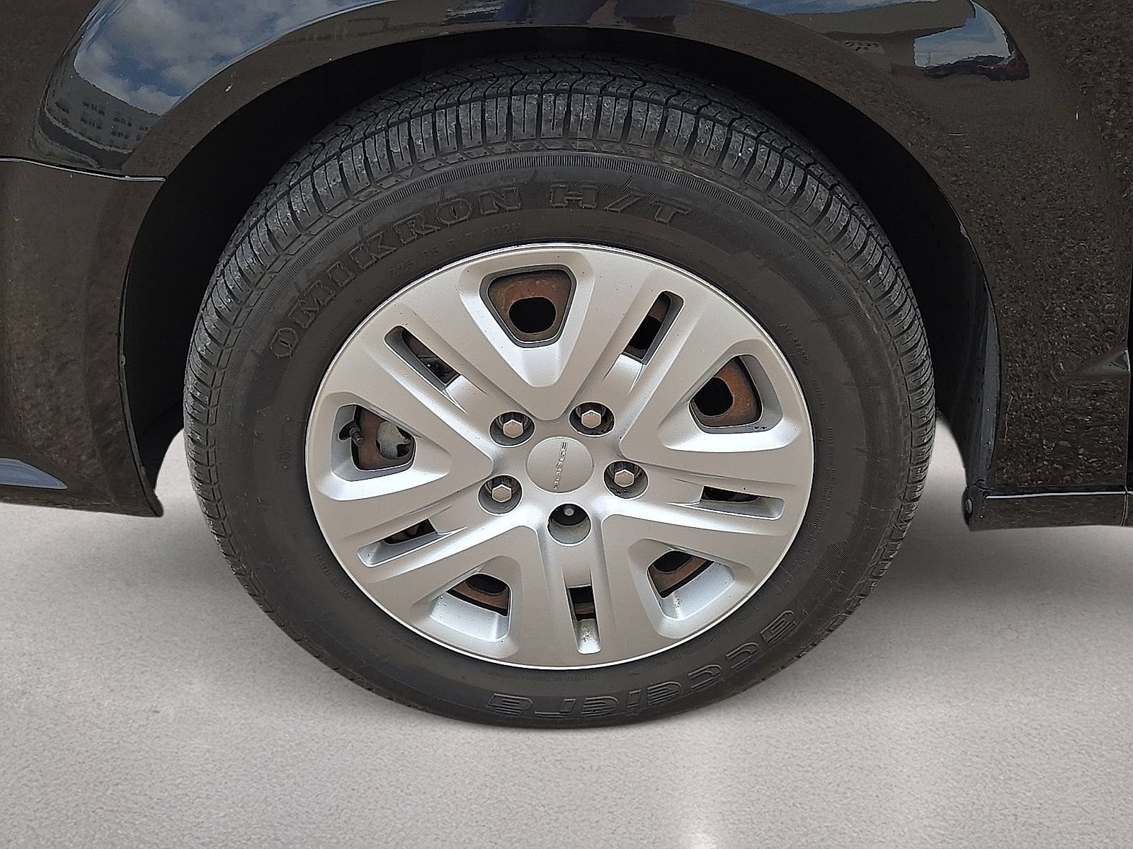 Used 2018 Dodge Grand Caravan SE w/ UConnect Hands-Free Group FWD image 7