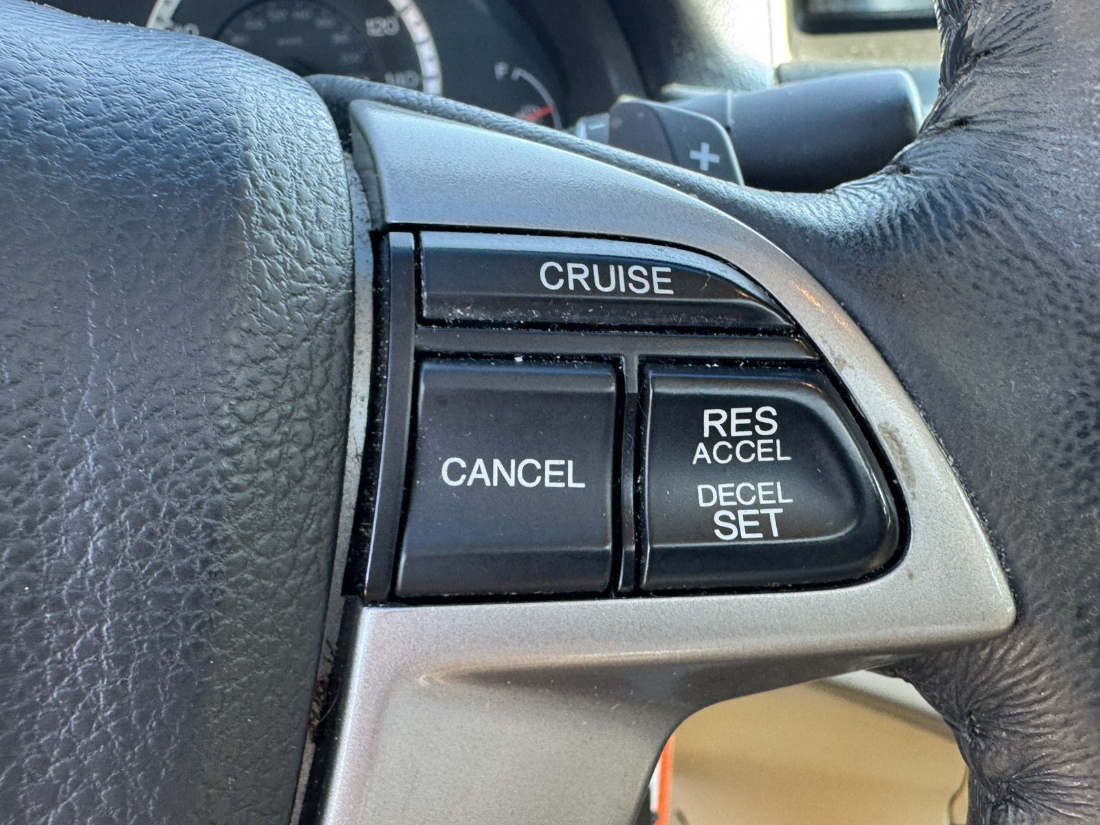 Used 2012 Honda Accord EX-L image 27