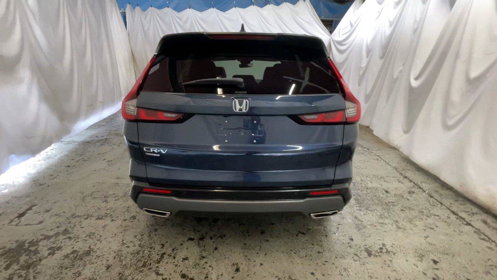 Used 2025 Honda CR-V Sport-L image 8