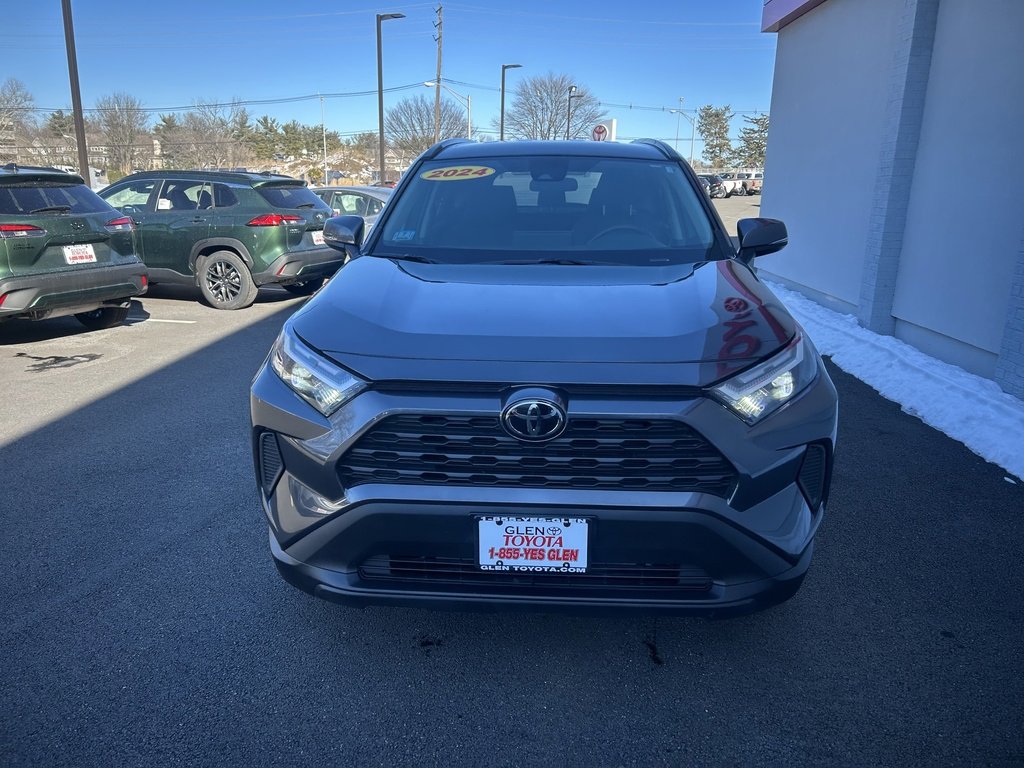 Used 2024 Toyota RAV4 XLE image 3