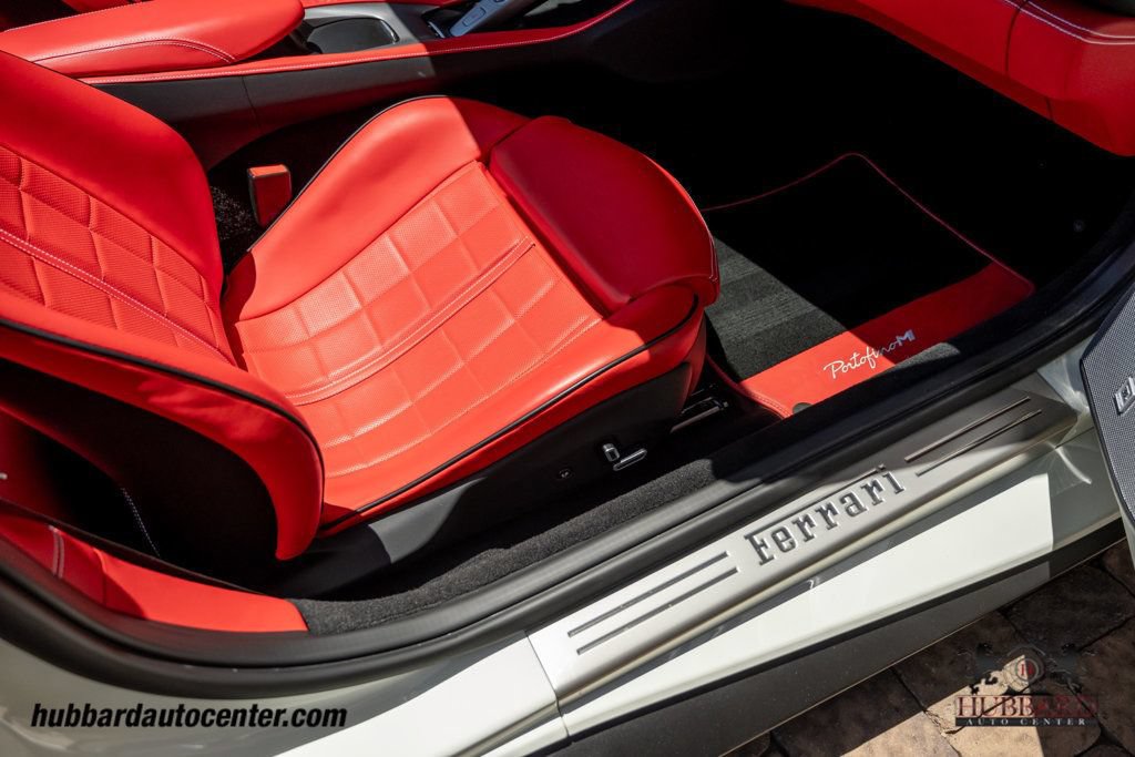 Used 2022 Ferrari Portofino M RWD image 27