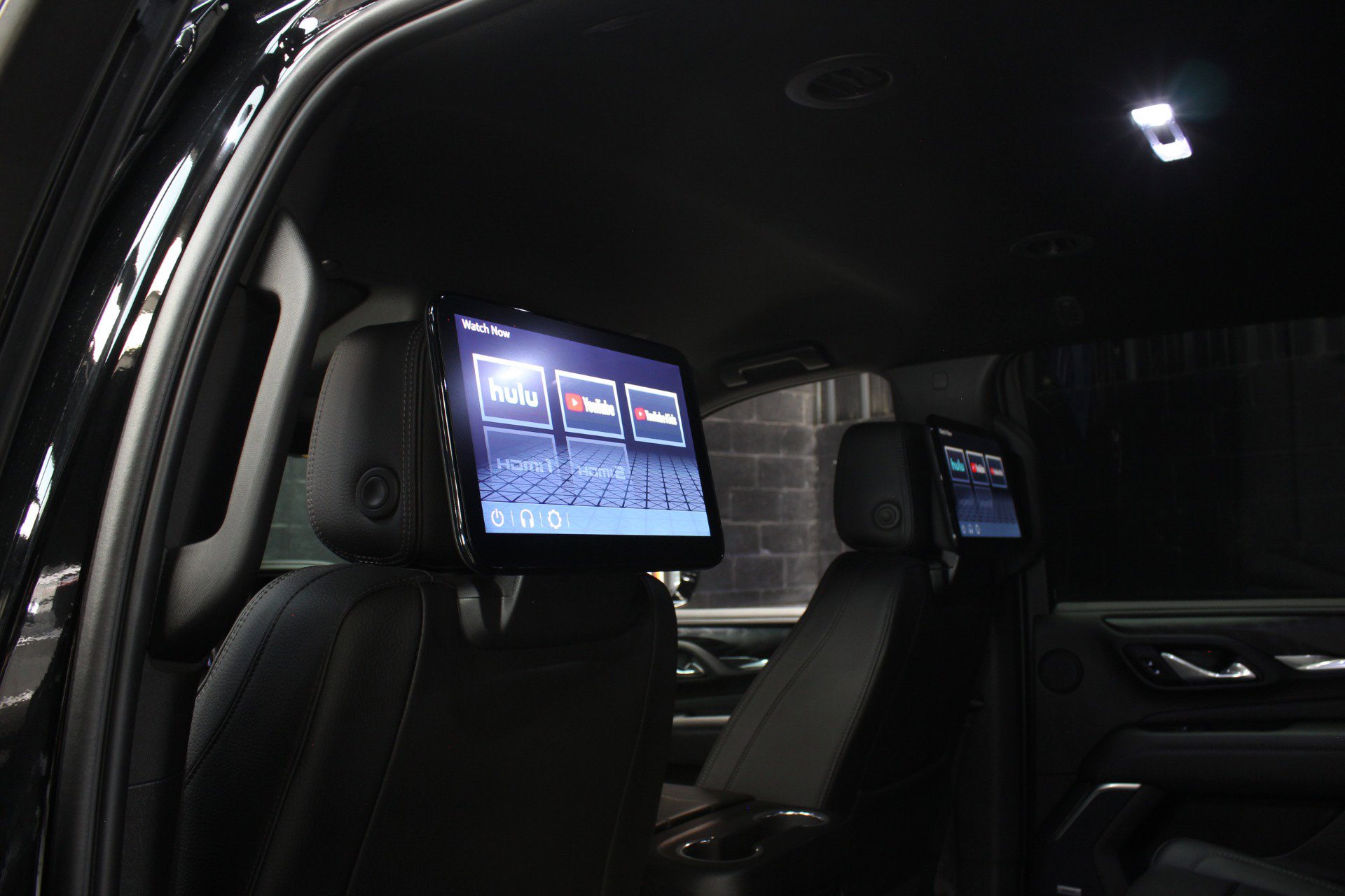 Used 2023 GMC Yukon Denali w/ Advanced Technology Package image 35