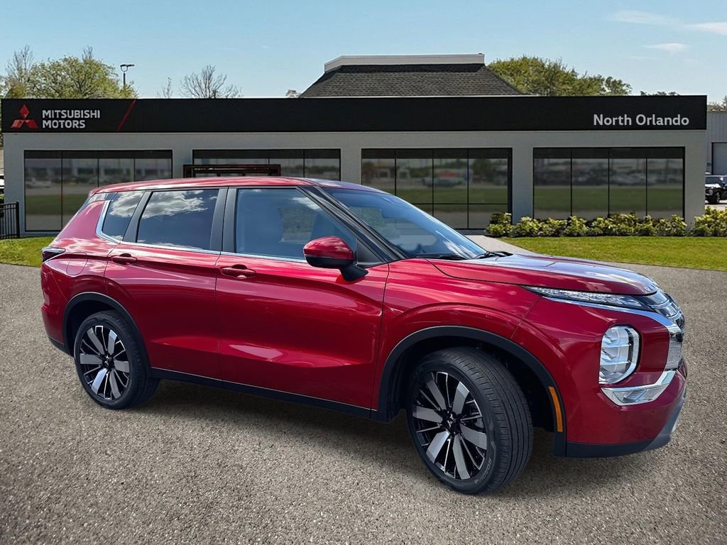 New 2026 Mitsubishi Outlander SE image 2