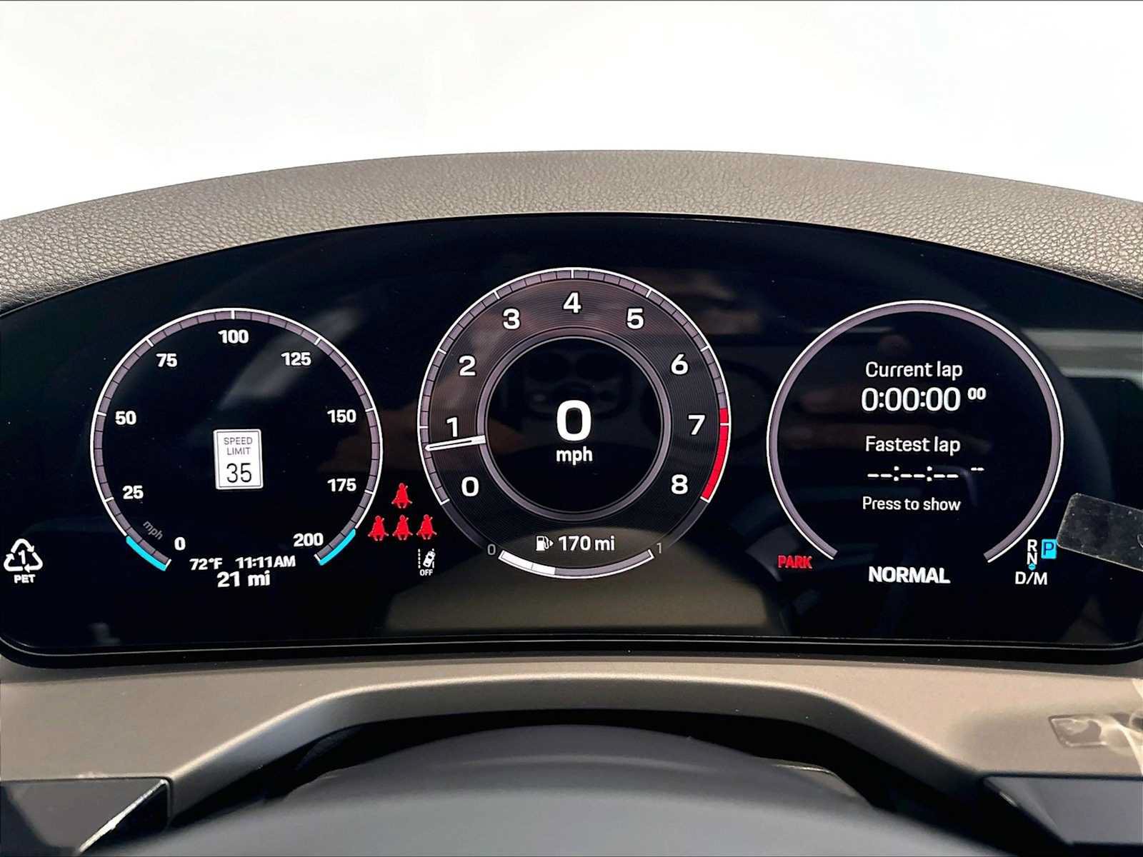 New 2026 Porsche Panamera 4 AWD/4WD image 17