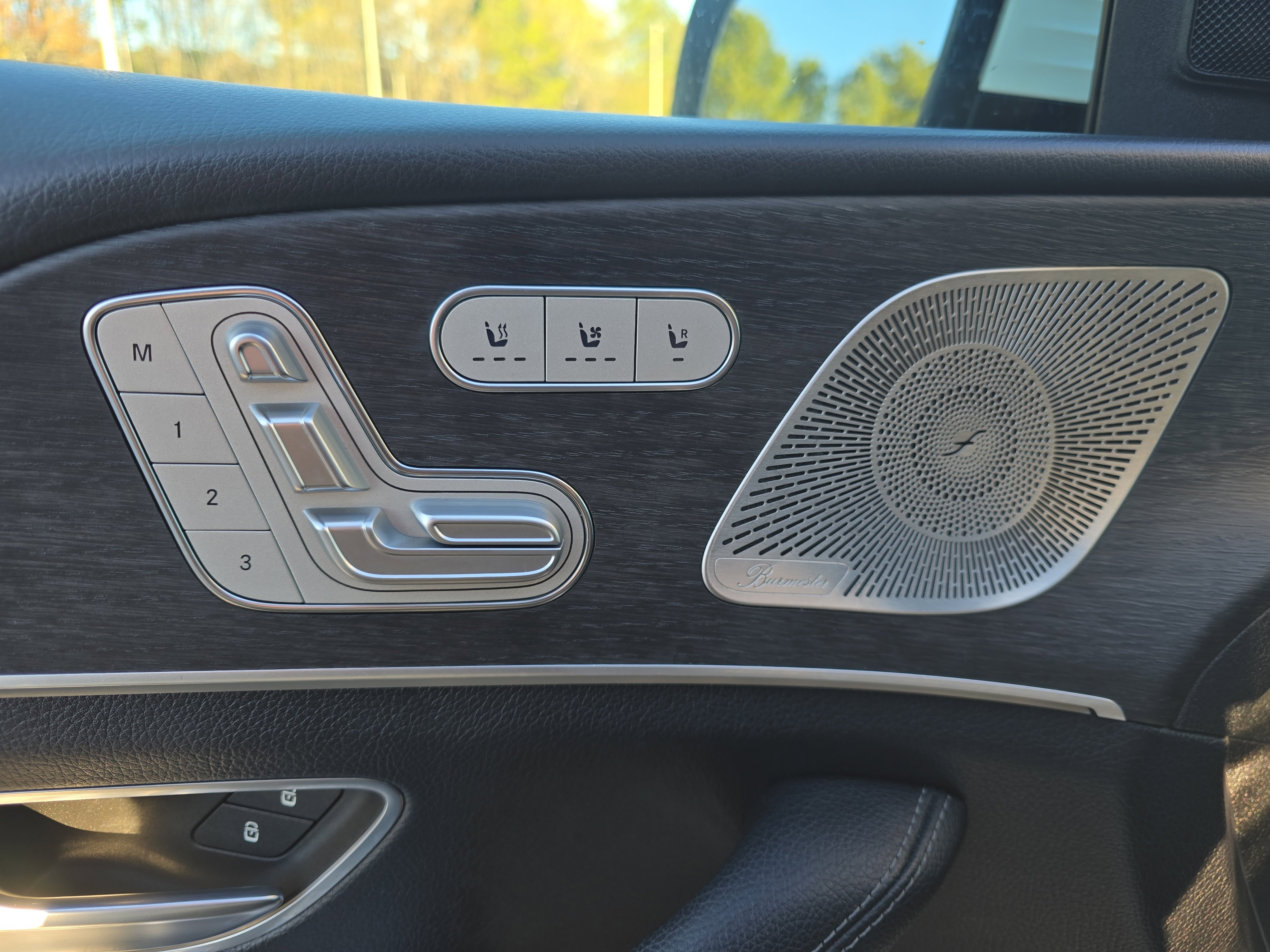 Used 2022 Mercedes-Benz GLE 350 4MATIC image 32