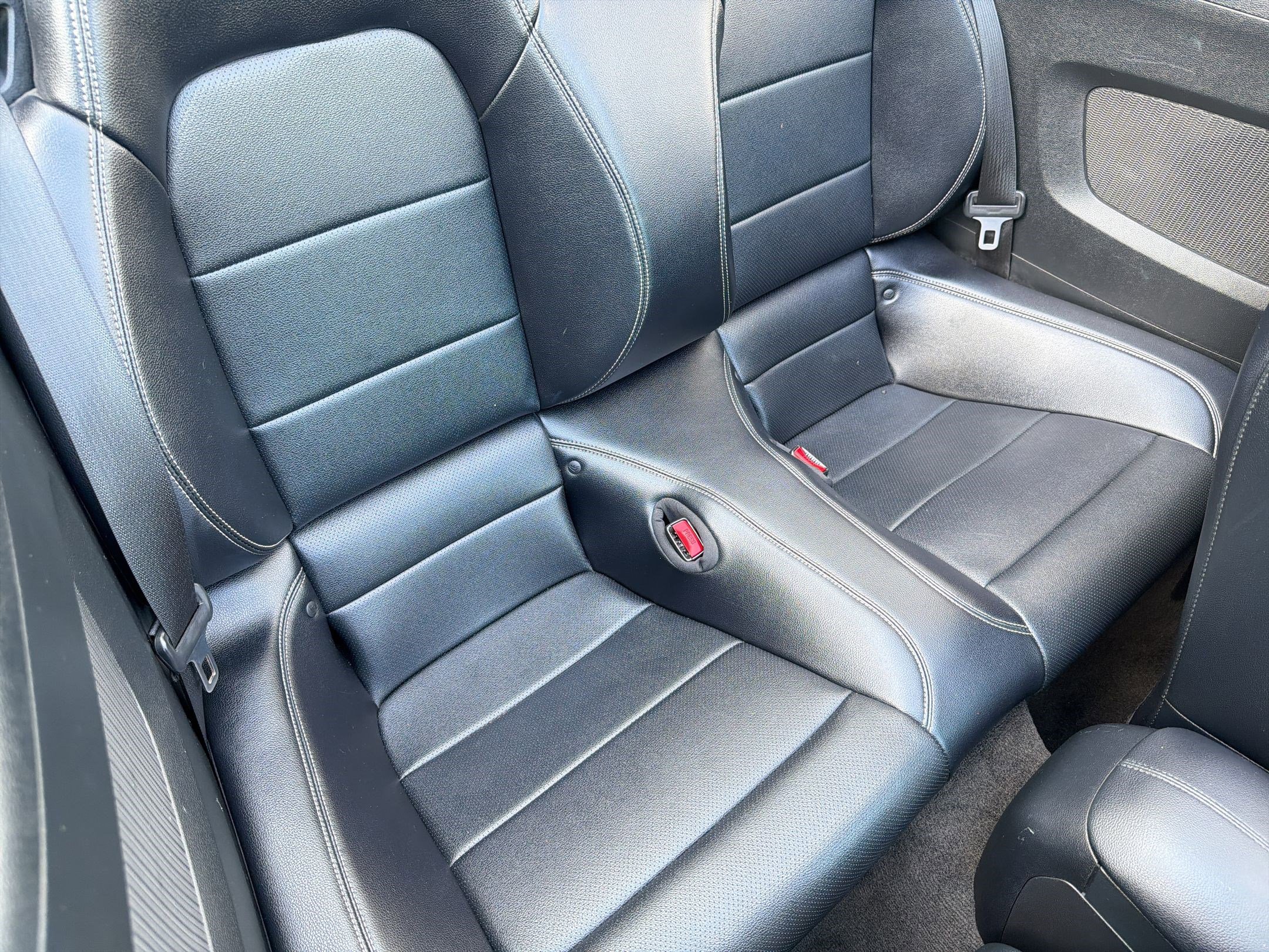 Used 2017 Ford Mustang Premium RWD image 27