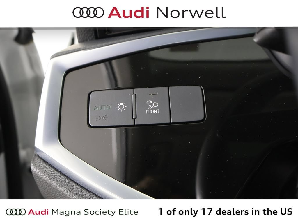 Used 2023 Audi Q3 2.0T Premium w/ Convenience Package AWD/4WD image 25