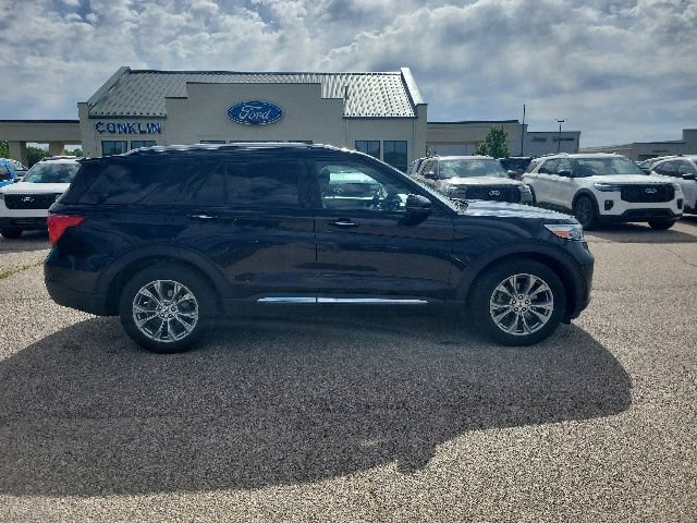 Used 2023 Ford Explorer Limited w/ Equipment Group 301A RWD image 22