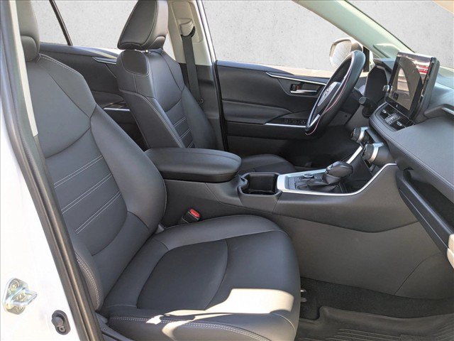 Used 2025 Toyota RAV4 XLE Premium w/ Weather Package AWD/4WD image 17