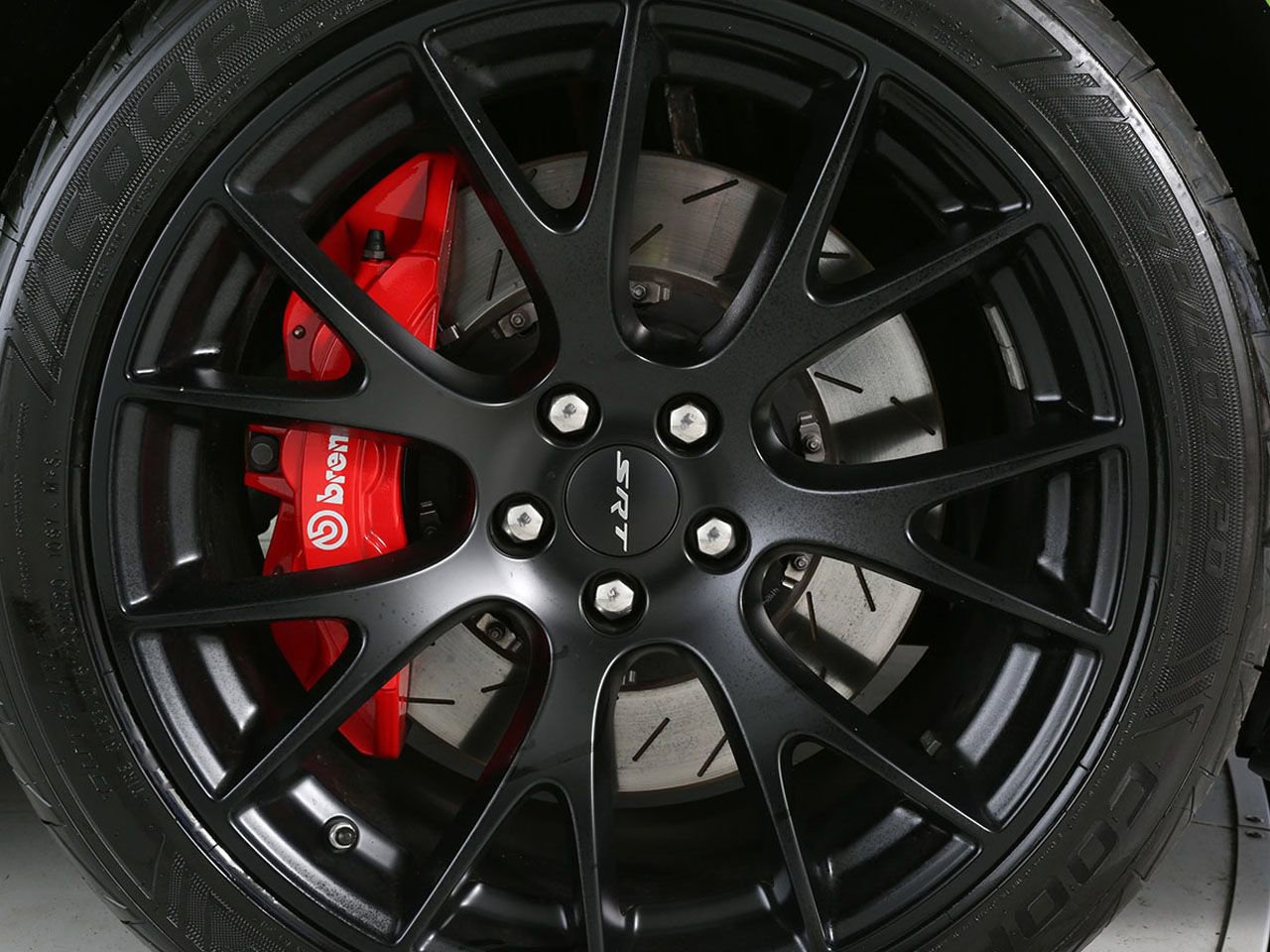 Used 2015 Dodge Challenger SRT Hellcat image 14