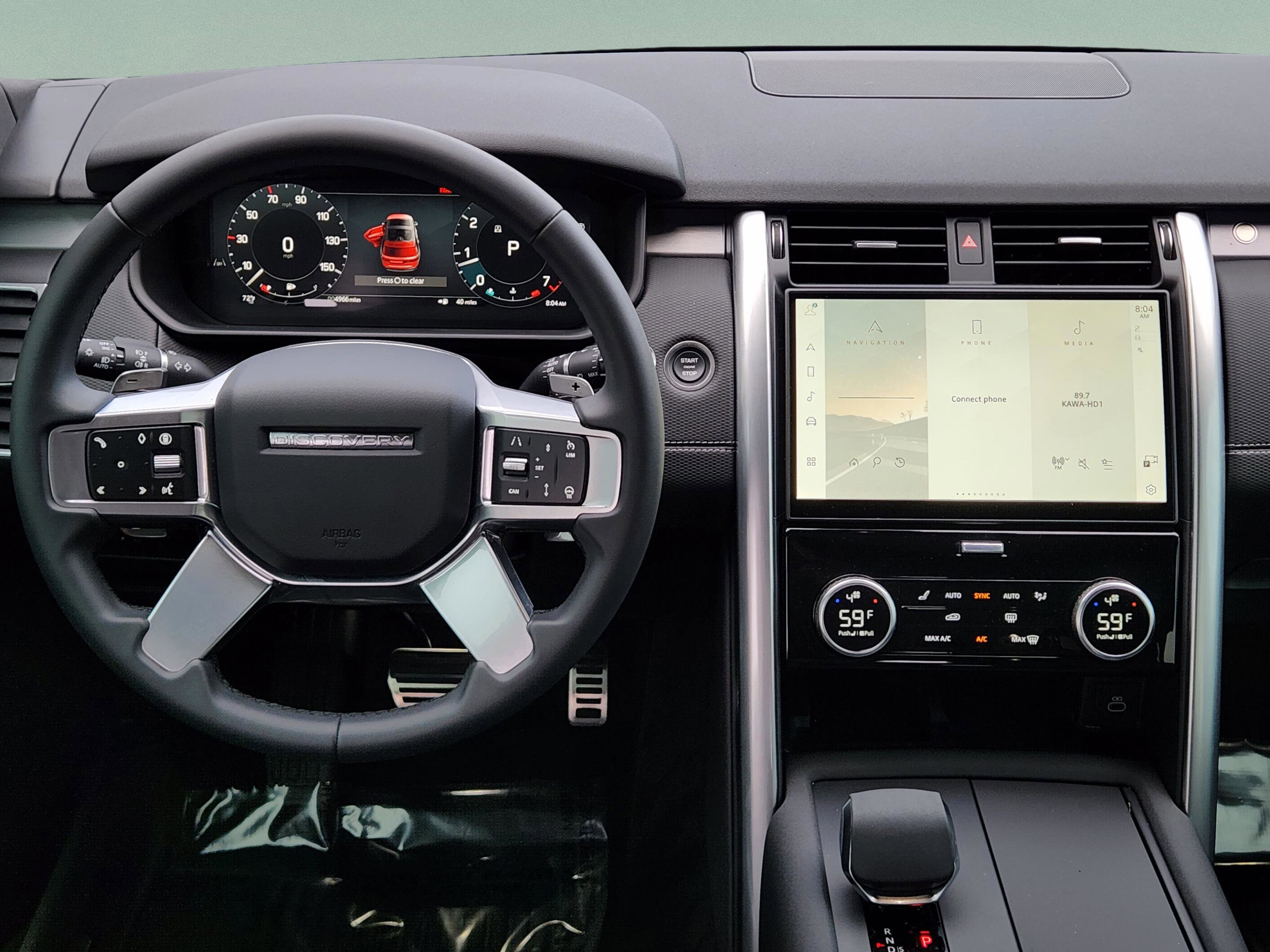 Certified 2025 Land Rover Discovery Dynamic SE AWD/4WD image 24