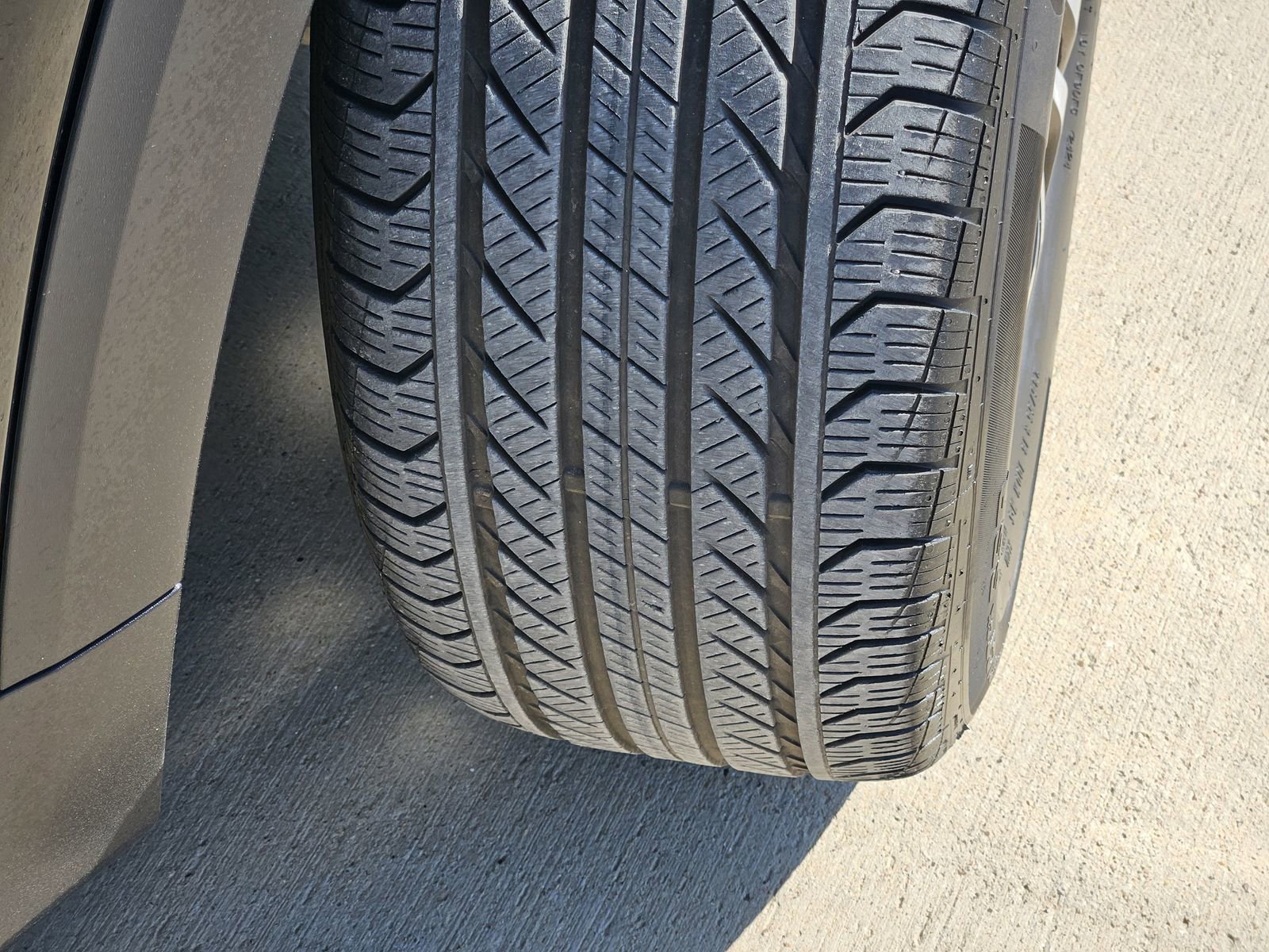 Used 2025 Mercedes-Benz GLB 250 4MATIC image 15