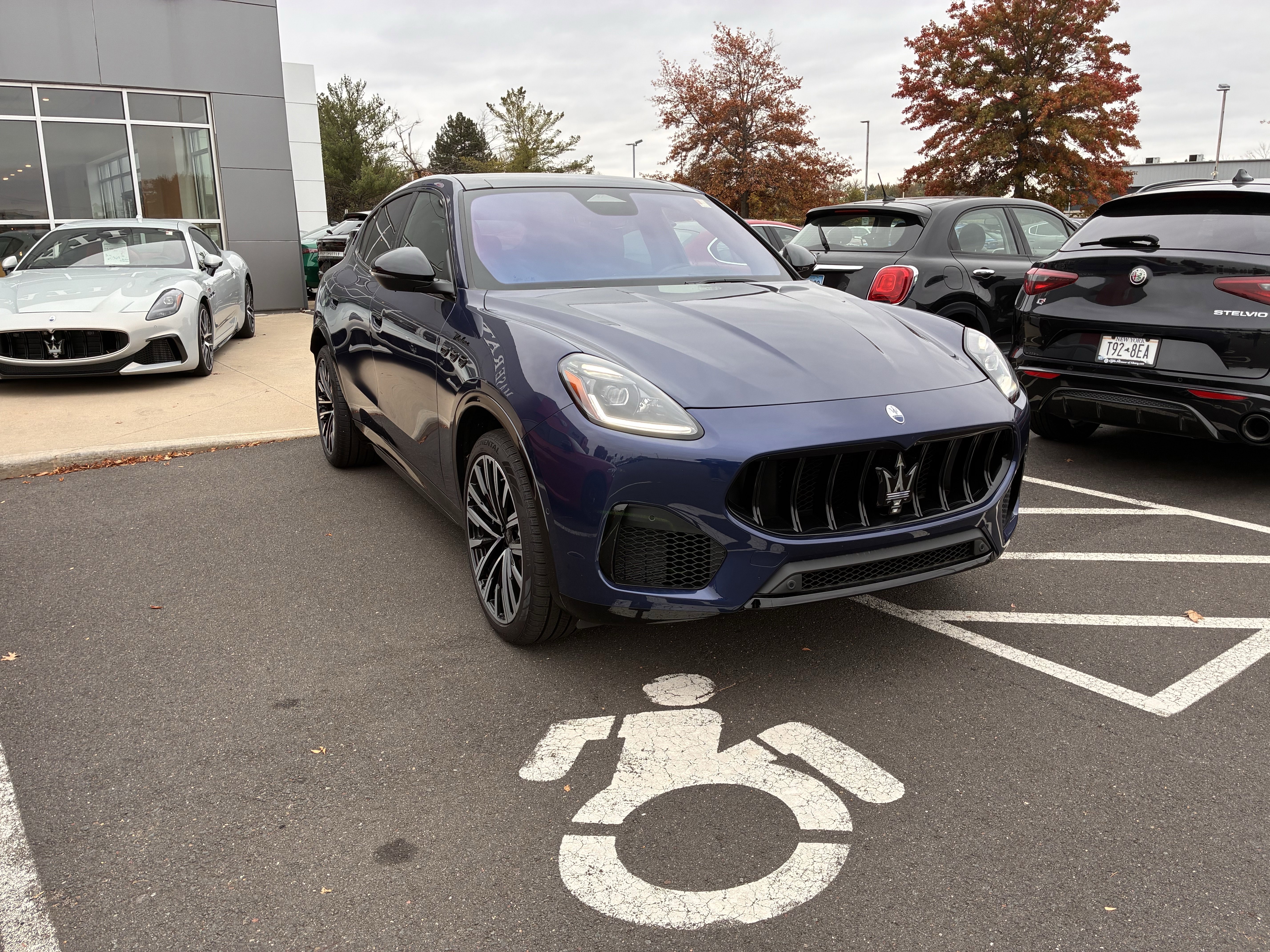 New 2025 Maserati Grecale Modena image 4