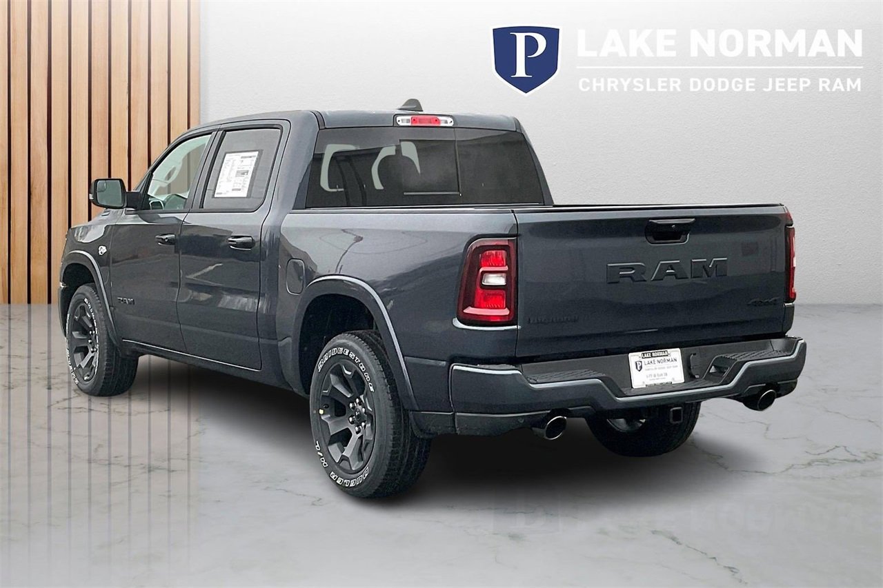New 2026 RAM 1500 4x4 Crew Cab image 7