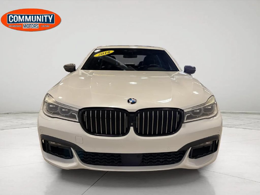 Used 2016 BMW 750i xDrive AWD/4WD image 11