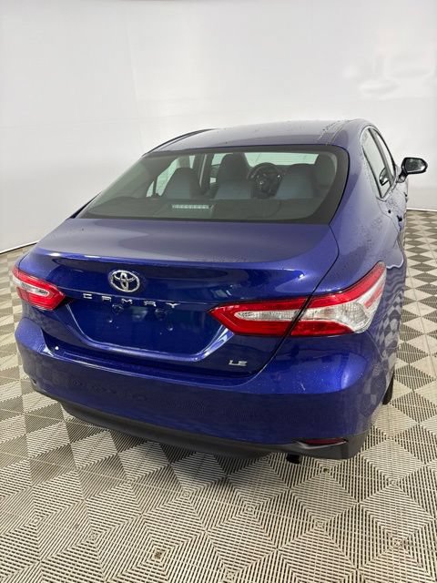 Used 2018 Toyota Camry LE FWD image 8