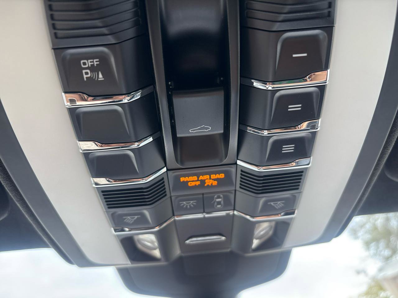 Used 2014 Porsche Panamera GTS AWD/4WD image 16