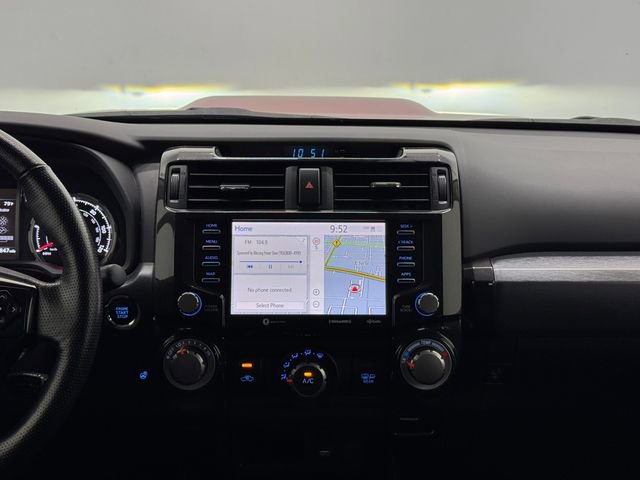 Used 2023 Toyota 4Runner TRD Off-Road Premium AWD/4WD image 4