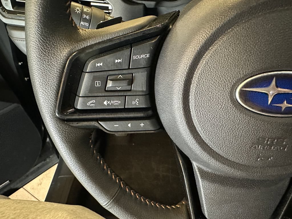 Used 2025 Subaru Forester Touring AWD/4WD image 10