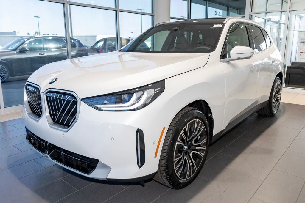 New 2026 BMW X3 xDrive30i w/ Premium Package AWD/4WD image 3