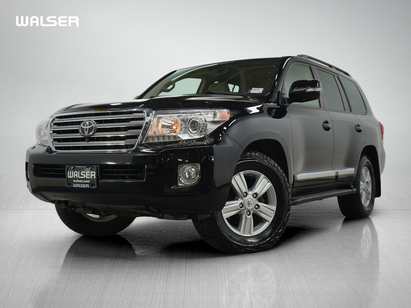 Used 2014 Toyota Land Cruiser AWD/4WD image 1