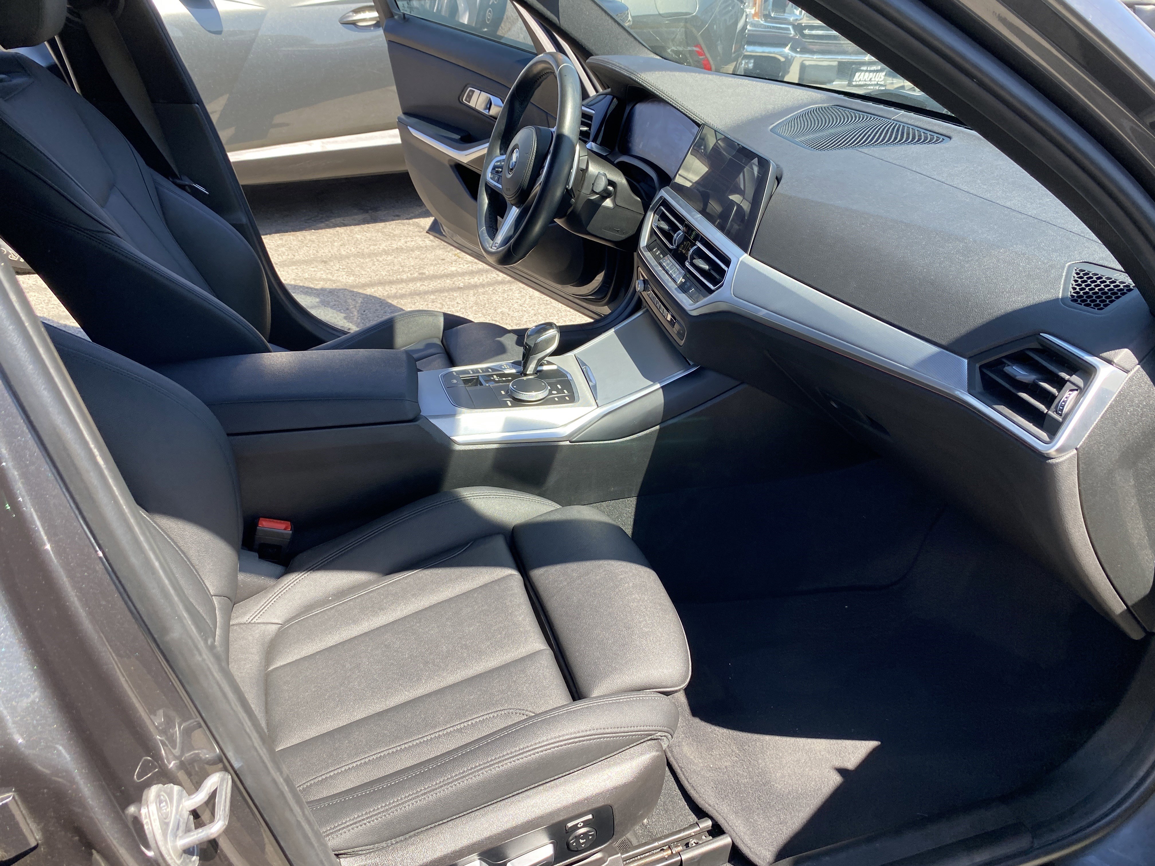 Used 2021 BMW M340i w/ Driving Assistance Package image 25