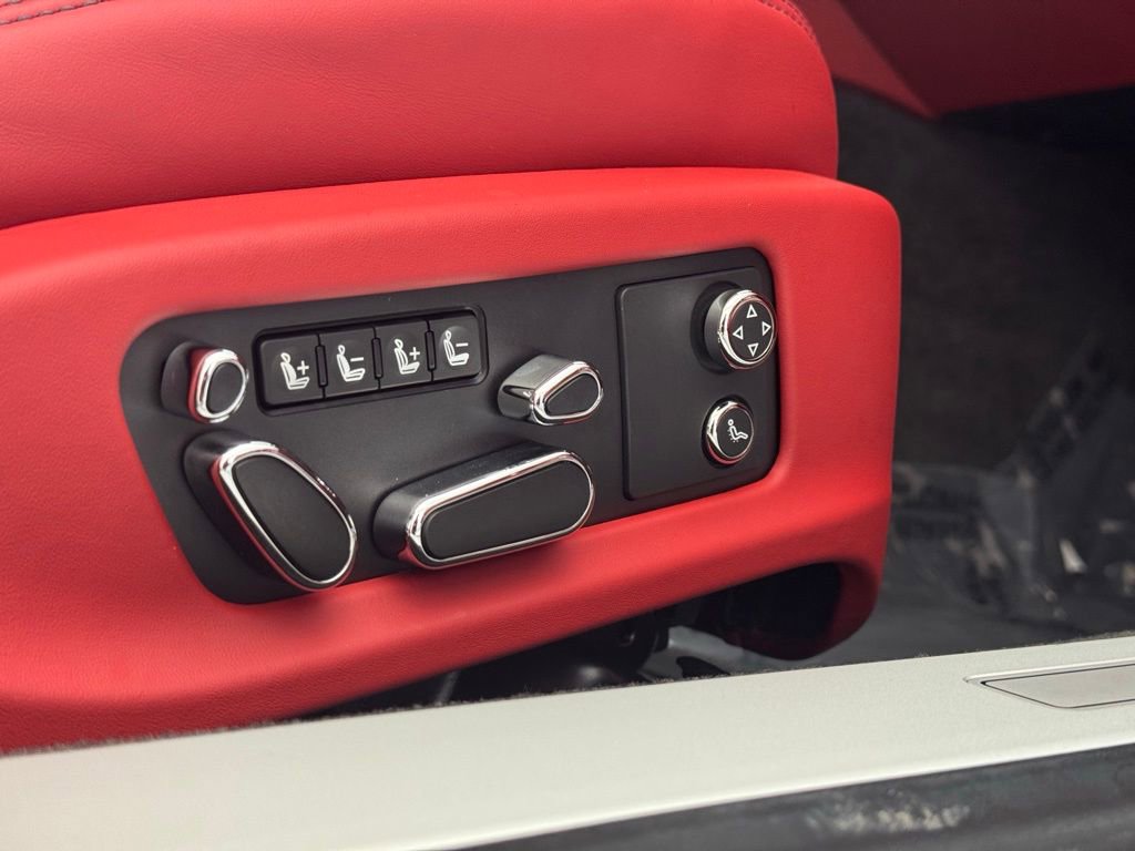 Used 2023 Bentley Continental GT Azure image 58