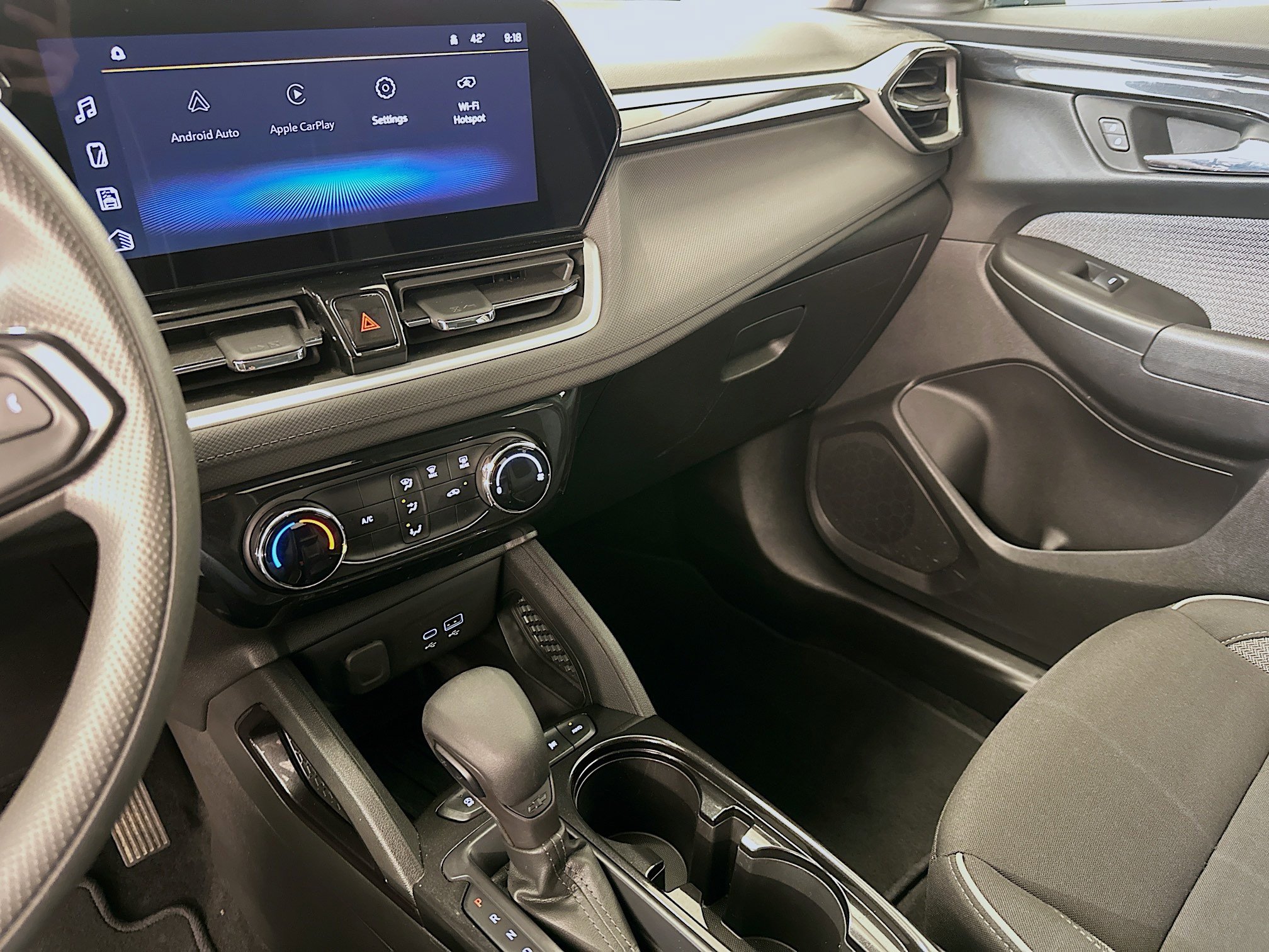 Used 2025 Chevrolet TrailBlazer LT w/ Driver Confidence Package image 26