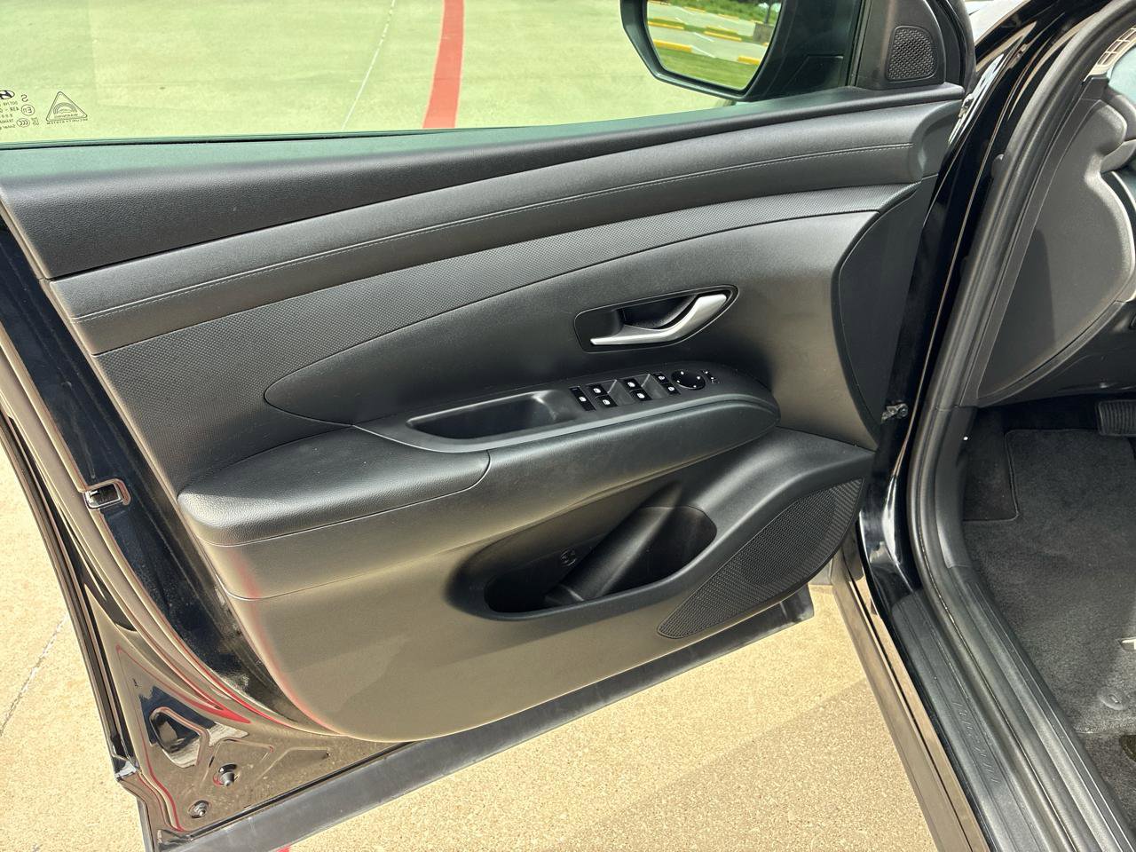 Used 2025 Hyundai Tucson SEL FWD image 25