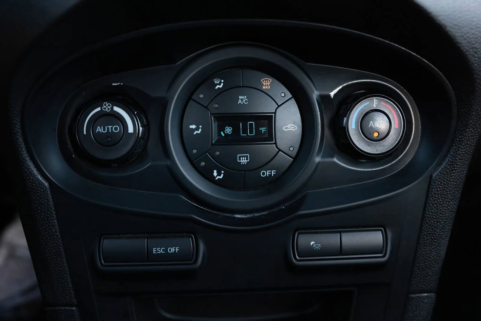 Used 2016 Ford Fiesta ST FWD image 31