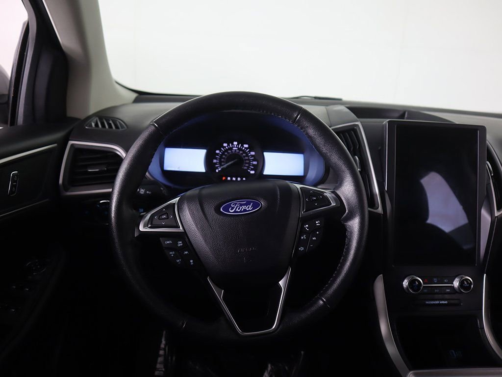 Used 2024 Ford Edge SEL image 39