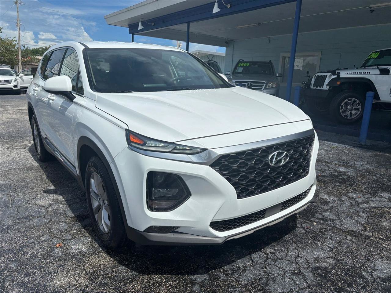 Used 2020 Hyundai Santa Fe SEL w/ Cargo Package FWD image 7