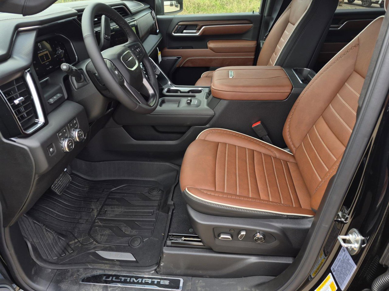 New 2026 GMC Sierra 2500 Denali Ultimate w/ Max Trailering Package image 9