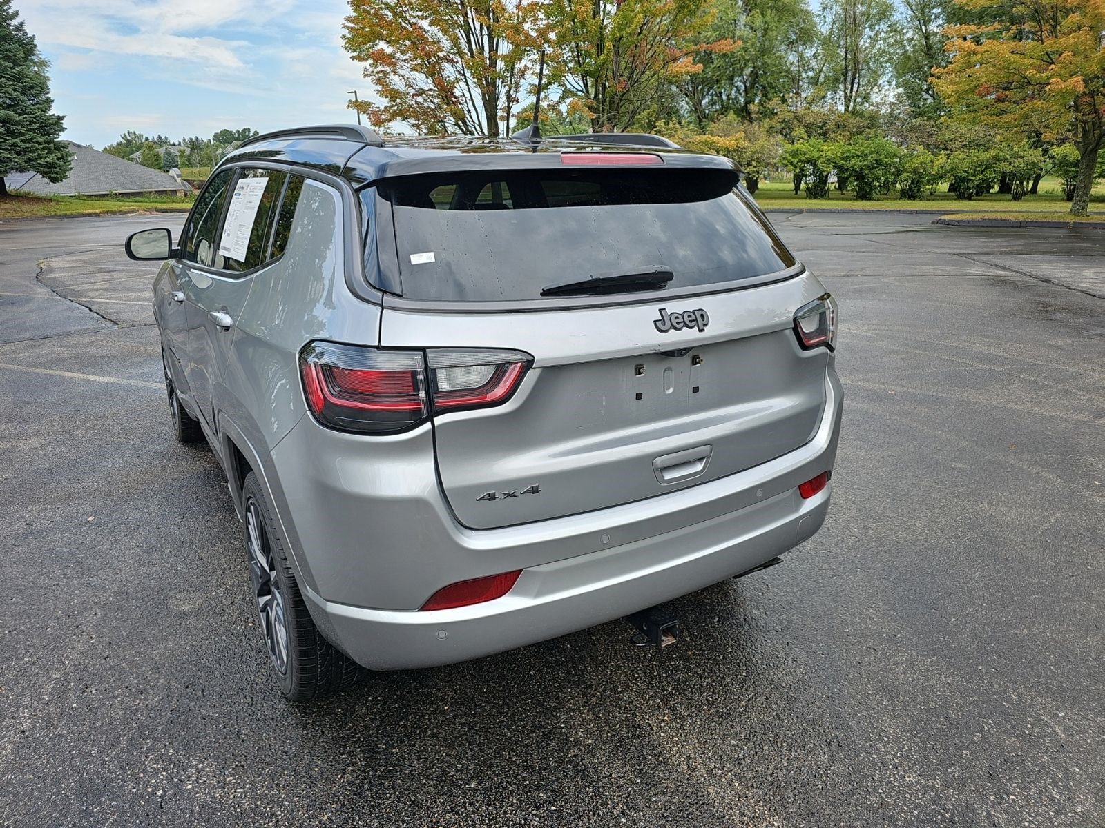 Used 2022 Jeep Compass High Altitude AWD/4WD image 3