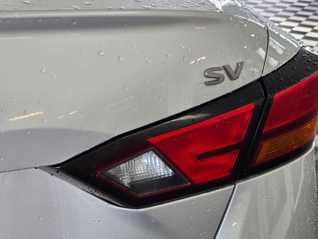 Used 2023 Nissan Altima 2.5 SV image 16