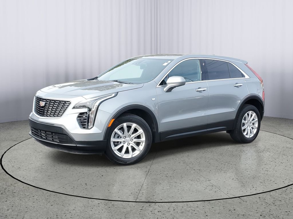 Used 2023 Cadillac XT4 Luxury w/ Cold Weather Package