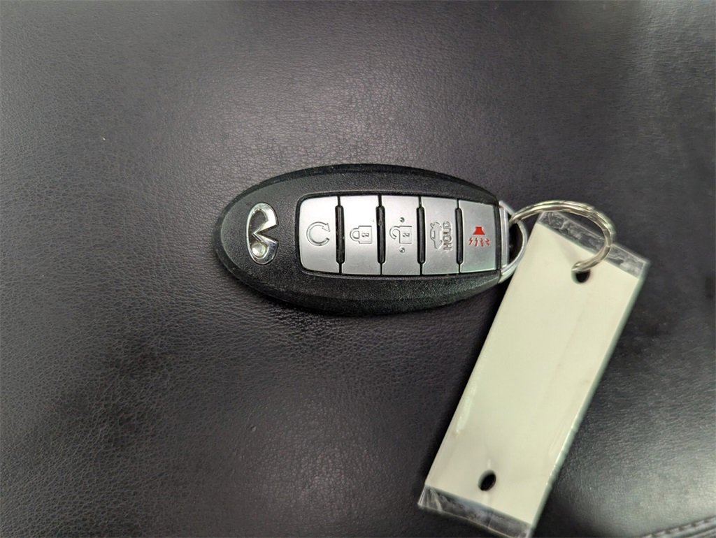 Used 2016 INFINITI Q50 3.0t Premium w/ 3.0T Premium Plus Package image 23