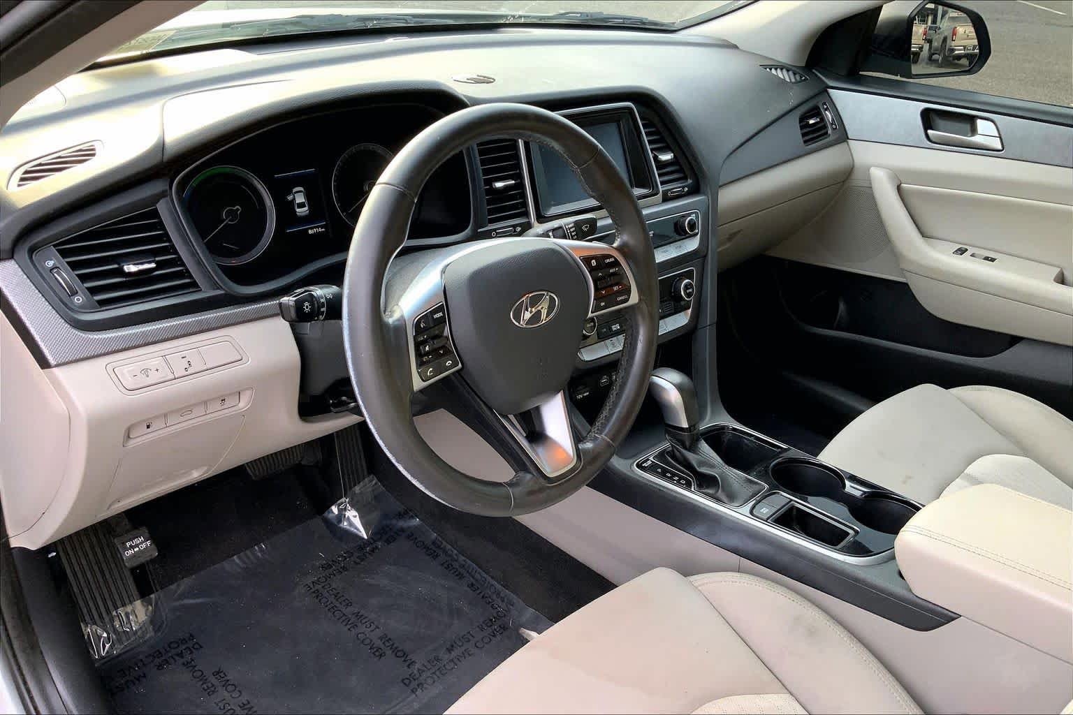 Used 2018 Hyundai Sonata SE FWD image 17
