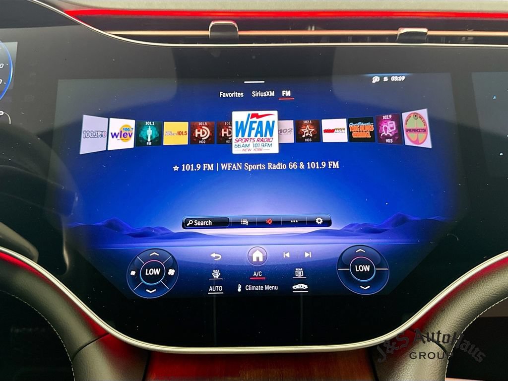 Used 2025 Mercedes-Benz EQS 450+ Sedan image 17
