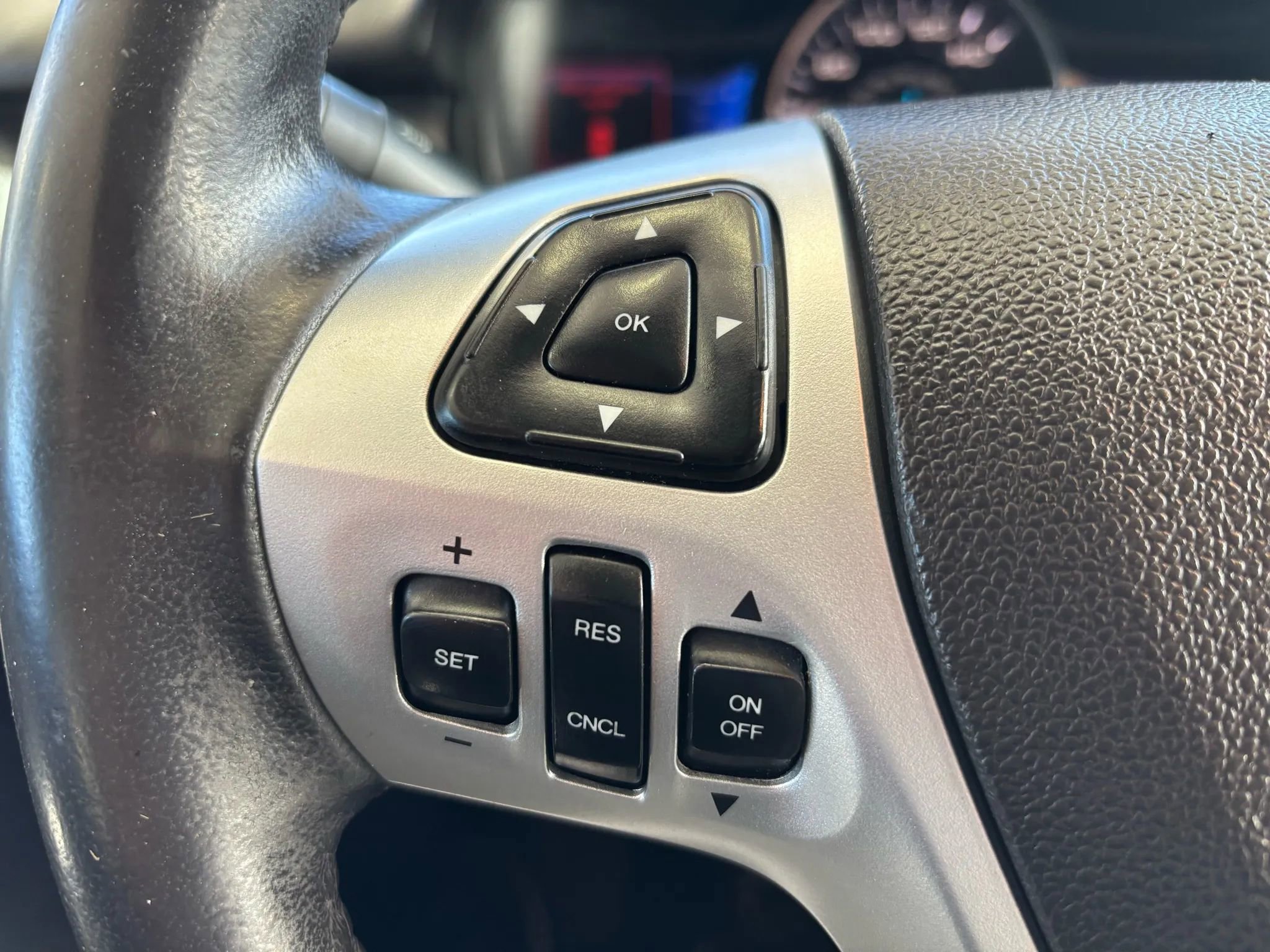 Used 2013 Ford Edge SEL image 13