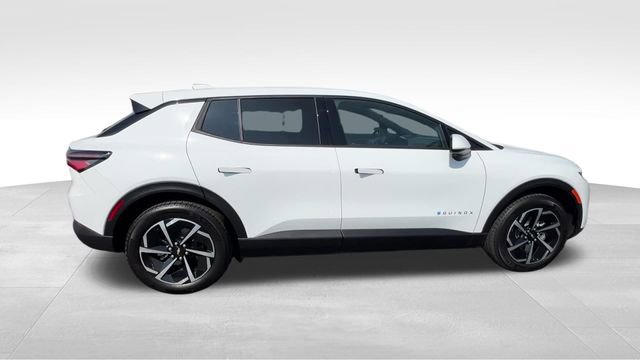 Certified 2025 Chevrolet Equinox EV LT FWD image 8