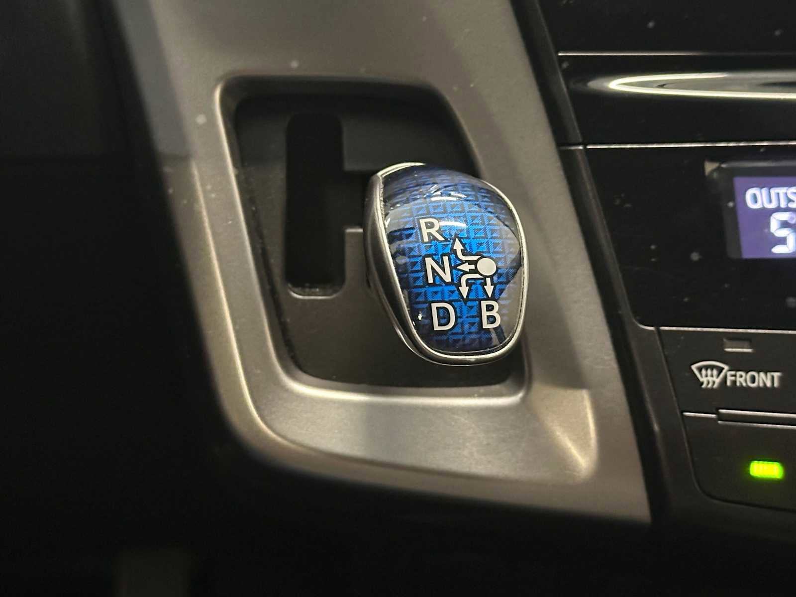 Used 2016 Toyota Prius V Two FWD image 15