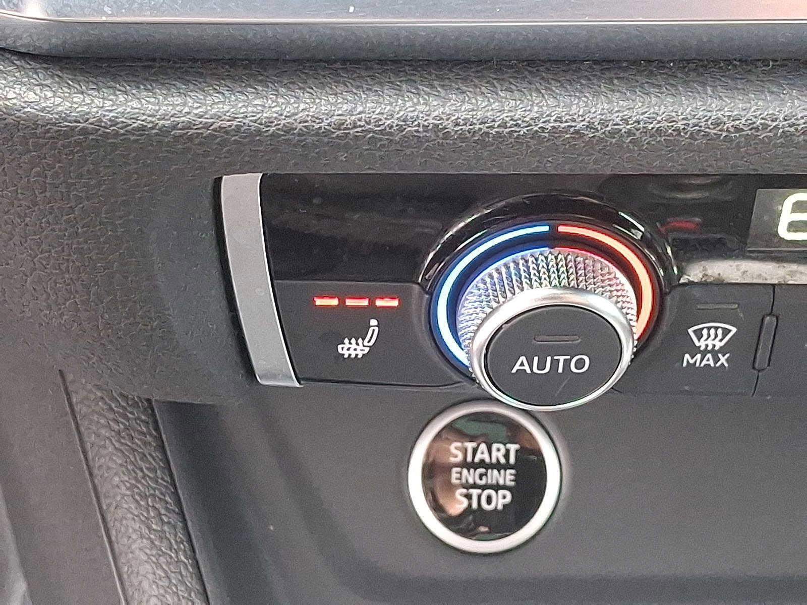 Used 2021 Audi Q3 2.0T Premium Plus w/ Premium Plus Package image 19