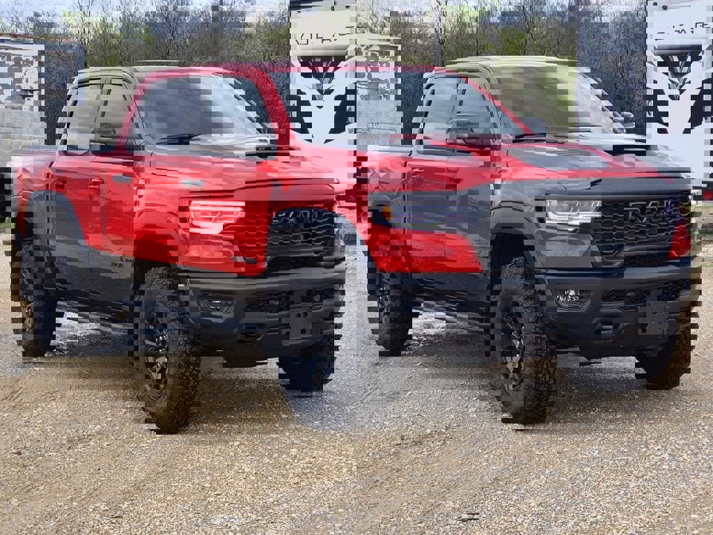 Used 2025 RAM 1500 RHO video 2