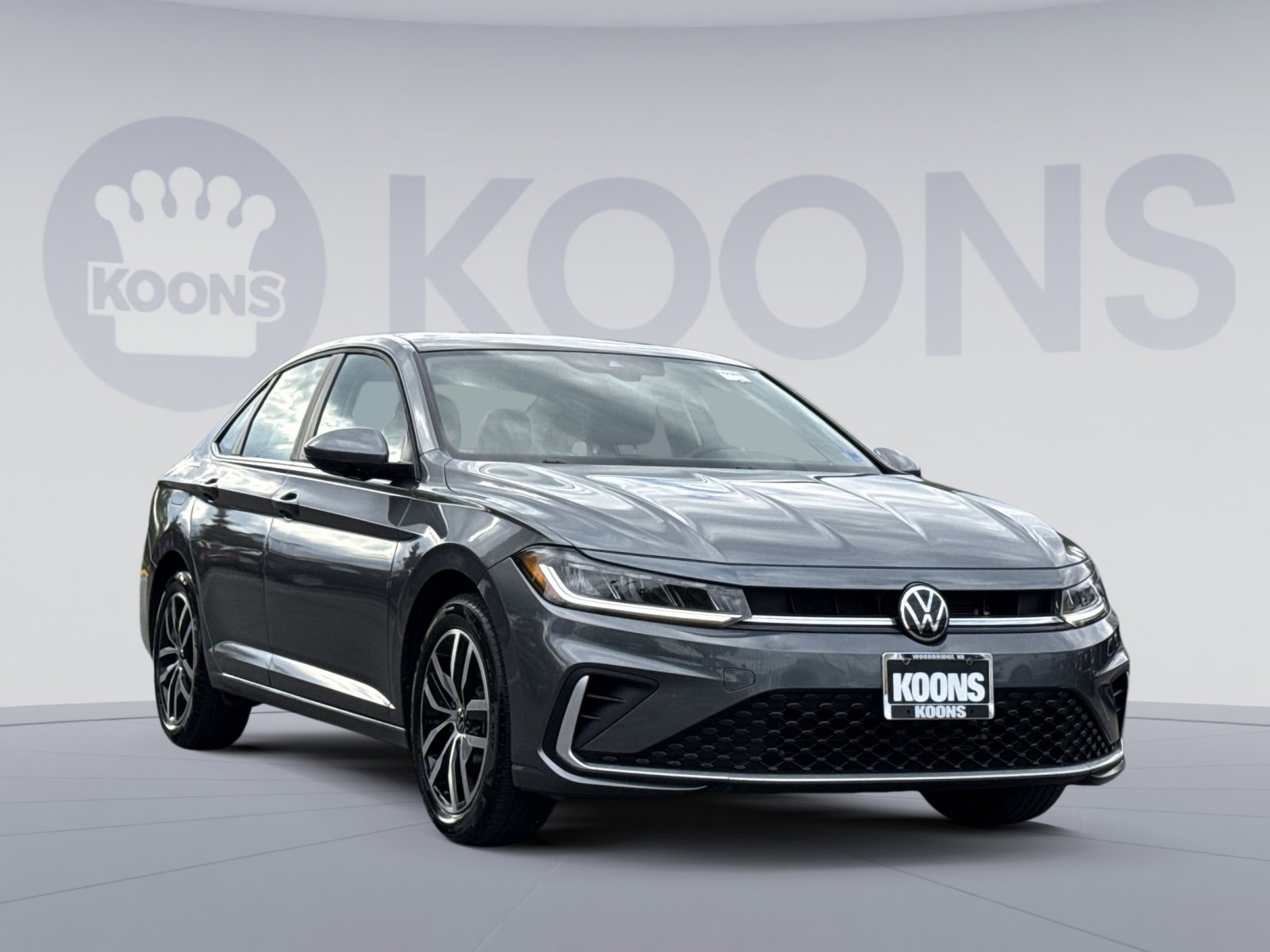 Used 2025 Volkswagen Jetta SE image 10